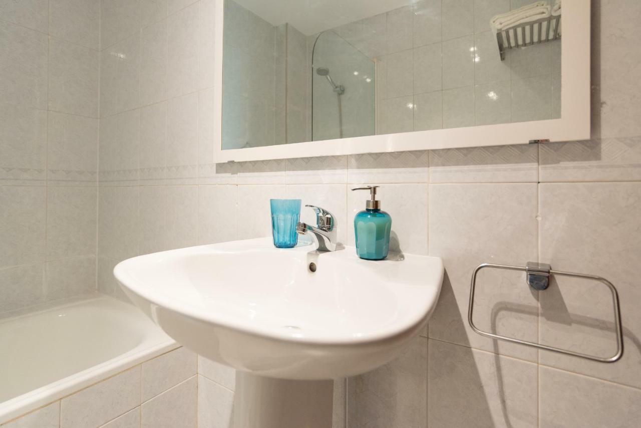 Ambb-Private Patio-Steps Away From Old Town Apartment Malaga Luaran gambar